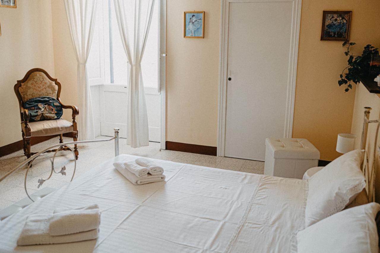 Piazza Argento Bed and Breakfast Lecce Eksteriør billede